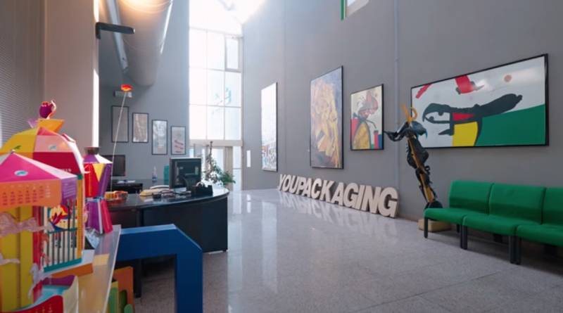 Machine à découpe laser pour la finition des cartons et packagings : Reprografica et YouPackaging adoptent la solution PaperOne