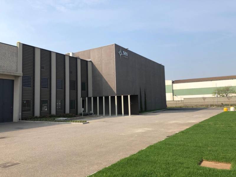 SEI Laser ouvre sa nouvelle usine près de Milan